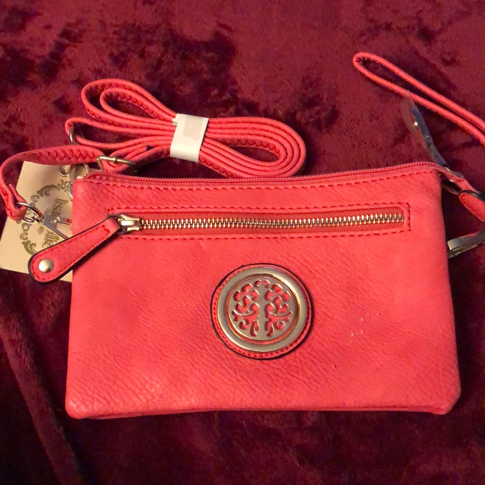 Isabelle Purse. NWT. Very Roomy With Lots of Compartments.